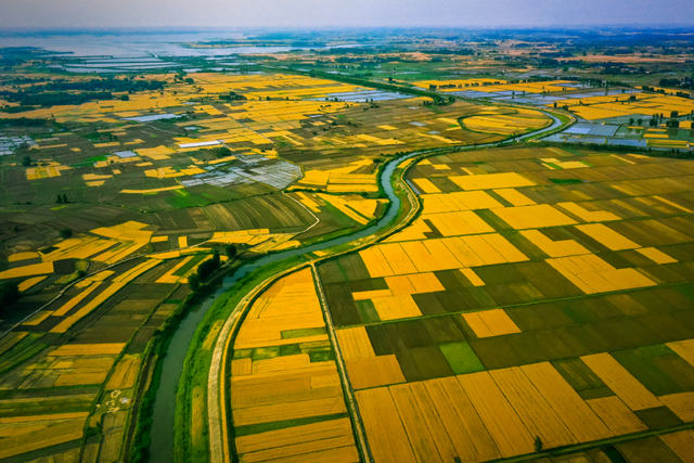 小岗村大地飞歌。黄铭 摄