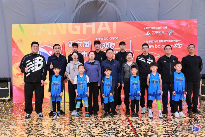 新赛季，上海市篮球冠军联赛青少组赛事体系进一步优化升级。