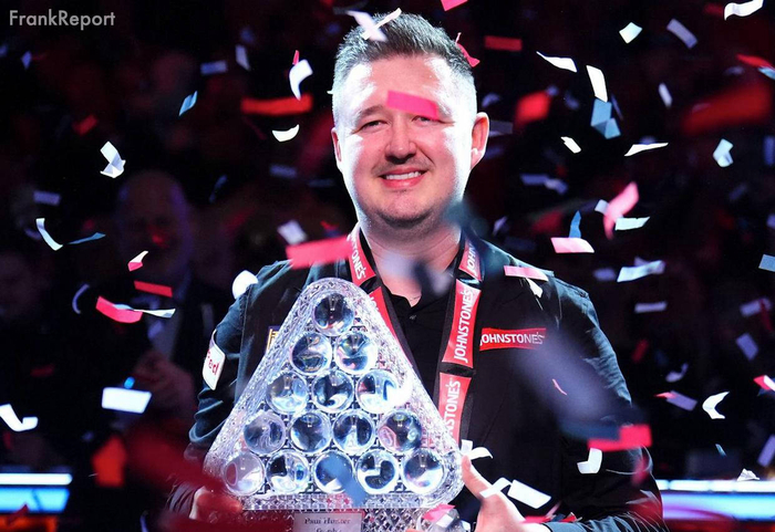 据悉，2025/26赛季WST计划举办18场排名赛和5场邀请赛，其中诸如2025英格兰公开赛和英国公开赛之间几乎无暇衔接，赛事密集度之高可见一斑，这也是众多顶尖选手不断呼吁调整赛程的重要原因之一。总的来说，如何平衡赛事规模与选手健康状态，将成为WST管理层未来亟待解决的关键课题。