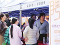 青年代表助学子摆脱择业迷茫