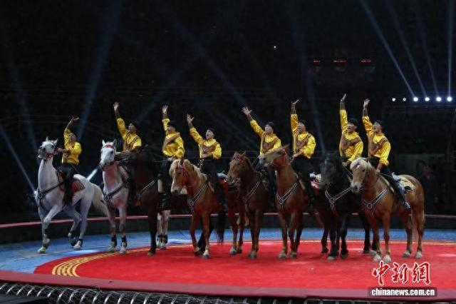 加拿大奇幻舞马戏《Ethereal·灵秀·舞马》将登陆北京。演出方供图