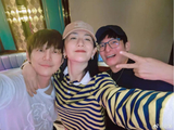 谢娜发微博告别浪姐,何炅李维嘉组团探班上演“抚养权争夺战”