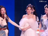 《乘风2026》二公淘汰结果引热议:者来女33票遗憾出局,直播回应“未来路还长”_新闻