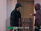 李昊成耕耘的小弟了 天天跟在他屁股后面，走哪跟到哪！