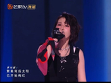 在《乘风2026》节目中，带病排练的曾沛慈如何克服压力完成舞台表演？