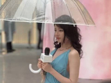 迪丽热巴出席迪奥活动生图引热议，工作室妆发再遭质疑