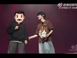 张泽禹与父亲合唱爱要怎样说出口圆梦生日舞台