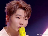 影子未调侃白小白唱功，反赞其表现