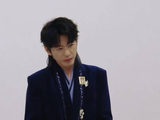 白纸画晚宴突发案情陷信任危机