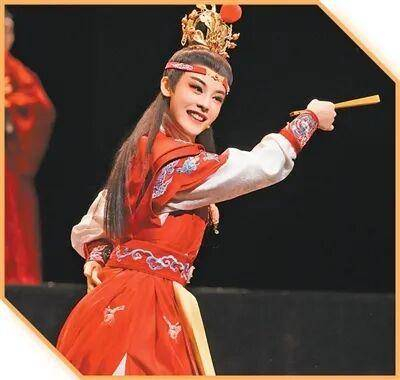 陈丽君在《我的大观园》中的剧照。浙江小百花越剧院供图