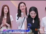 曾沛慈就像霸道总裁一样，这一幕实在是太好磕了
