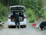 鹭卓这体力不行，一共才干了两小时，就给他累瘫了！