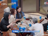 沈月坦言综艺令其放松自在
