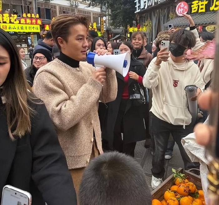  打开网易新闻 查看精彩图片 