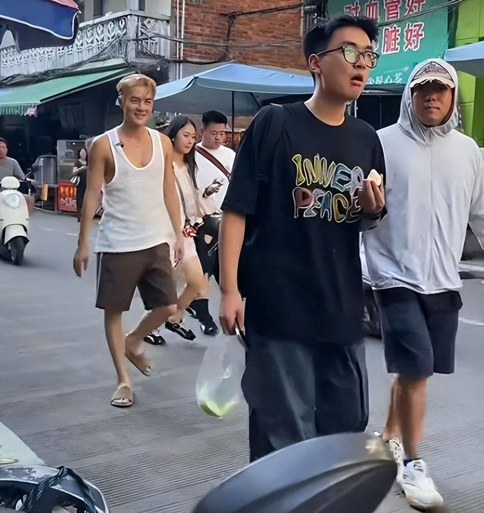 打开网易新闻 查看精彩图片 