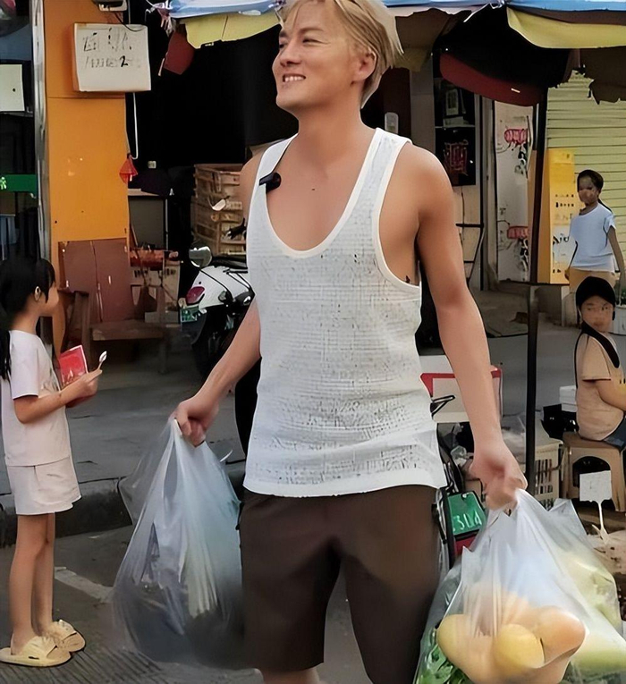  打开网易新闻 查看精彩图片 