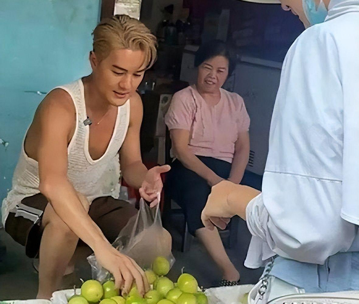  打开网易新闻 查看精彩图片 
