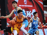 CBA又现“5打8”？领先20分被拖进加时，山西赢球却遭全网心疼！