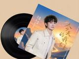 周深演唱《今天的我们》的艺术特点被乐评人如何评价？