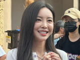 公众舆论如何评价高龄艺人在高强度文旅活动中的敬业边界问题？