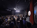 脱口秀演员“团儿”：22岁开专场，用互动爆梗站稳舞台｜正青春，为梦想发光