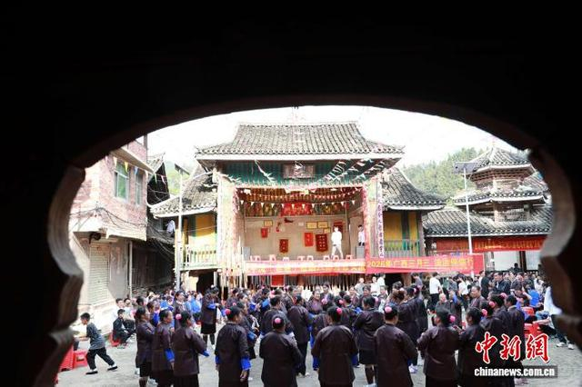 图为活动现场。龚普康 摄