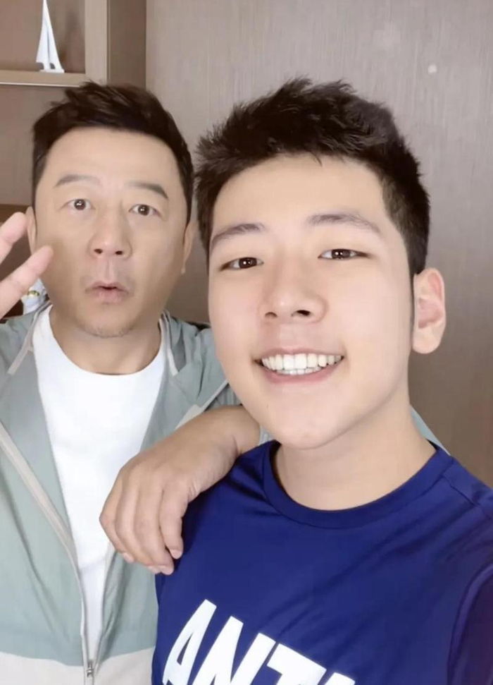 打开网易新闻 查看精彩图片