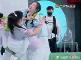杨超越玩游戏大爆发，手撕于文文现场超激烈，太厉害了
