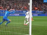 3-1！青岛海牛爆大冷！掀翻卫冕冠军，2场狂轰7球逃离降级区！