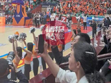山东高速男篮主场大胜晋级八强