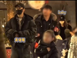 黄晓明被9岁儿子小海绵带飞游乐园，霸总人设碎一地