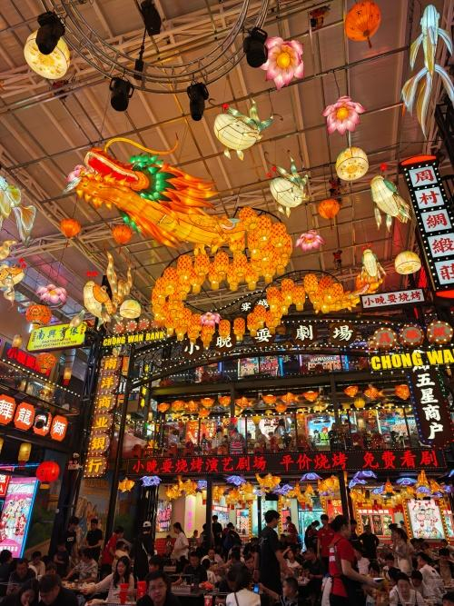 2026年5月1日，淄博小晚耍烧烤店。