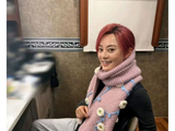 孙俪邓超为女儿庆生亲手织围巾，狗狗上演“装晕”戏码吓坏邓超_新闻