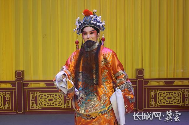 胡俊林演出现场。通讯员 闫凯 供图