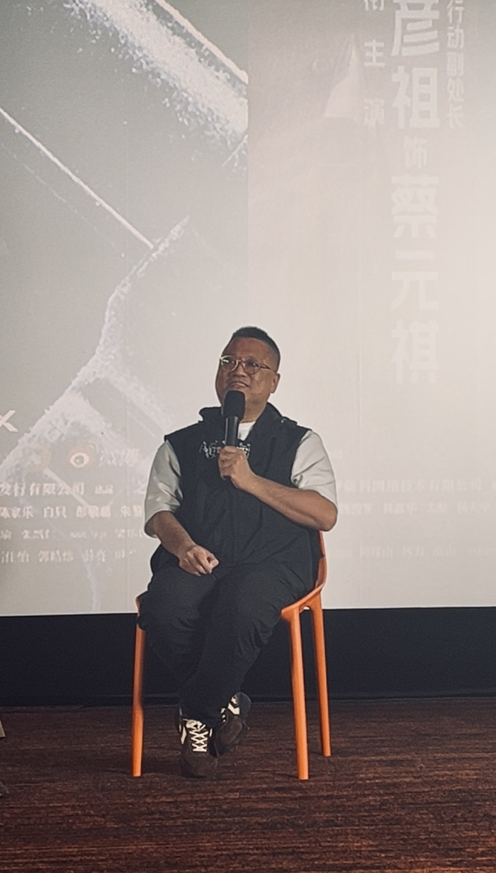 梁乐民导演   摄影 王诤