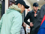 50岁撒贝宁陪李白回武汉，加拿大亲友赴华相聚，五一假期氛围拉满_新闻