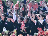 关晓彤林一新剧开机 悬疑现偶伪 骨 科题材 林一好像还有义眼妆造！