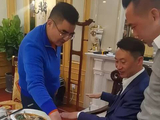 陈光标多才多艺，除了歌唱的好，表演魔术也是一流！