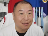 郑钦文激战布克沙比分紧咬至6比6，关键分发球接发左右走势