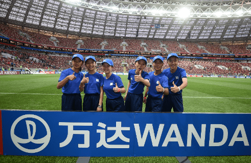 卡塔尔世界杯开幕式中国护旗手