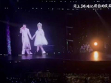 张杰演唱会让粉丝合唱《明天过后》，谢娜场次却唱完整版