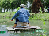 黄渤不愧是青岛人，那水性就是好，给王迅都看傻了！