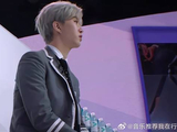范丞丞不愧是内娱显眼包，在线模仿张艺兴，学到了精髓