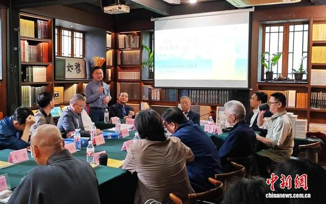 5月8日，张国樟分享现场。 林波 摄