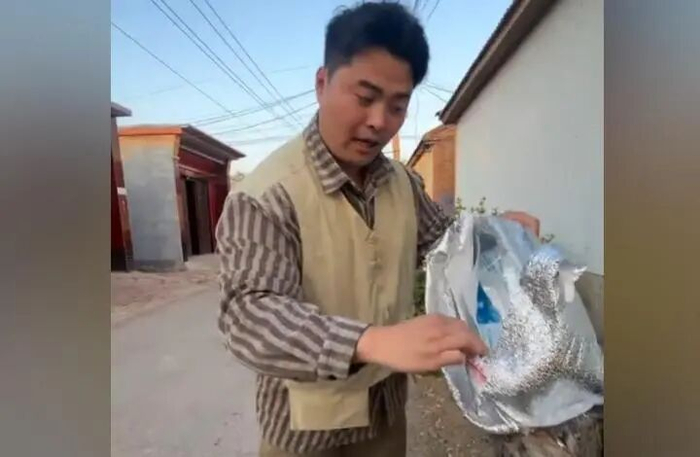 商家驱车1600公里找买家：翻遍垃圾桶找证据