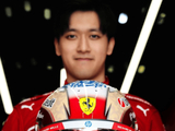 周冠宇晒出法拉利F1头盔,新赛季备战蓄势待发