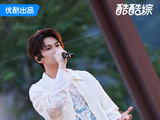 姚六一有哪些音乐作品体现了‘干一行行一行’的精神？