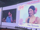 赵露丝泰国演唱会上和小黄豆互动，梦幻联动了！