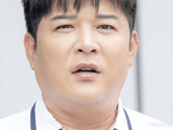 Super Junior神童自曝因财务问题反复与父母断绝关系