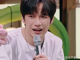 胆小的张颜齐！手还没碰到东西就吓得弹开，笑不活了丨你好星期六